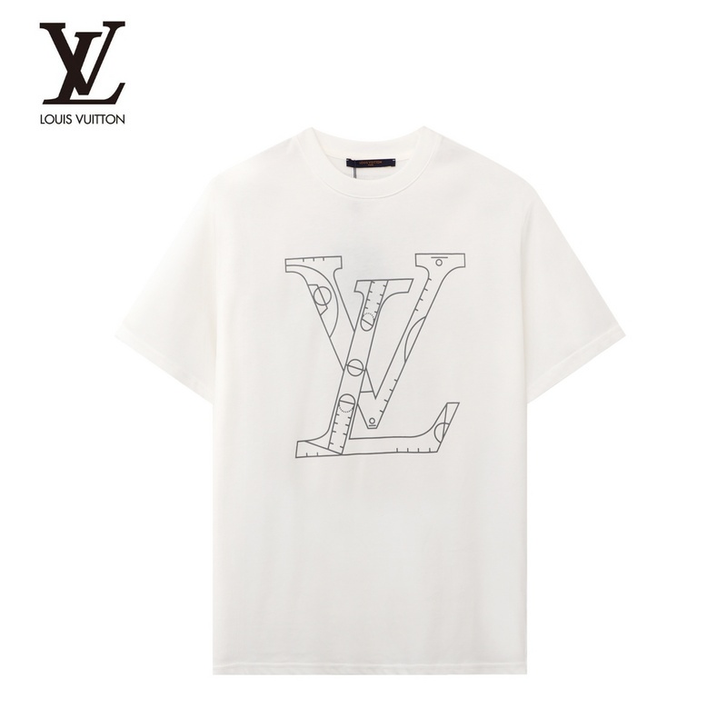 Louis Vuitton Men's T-shirts 335